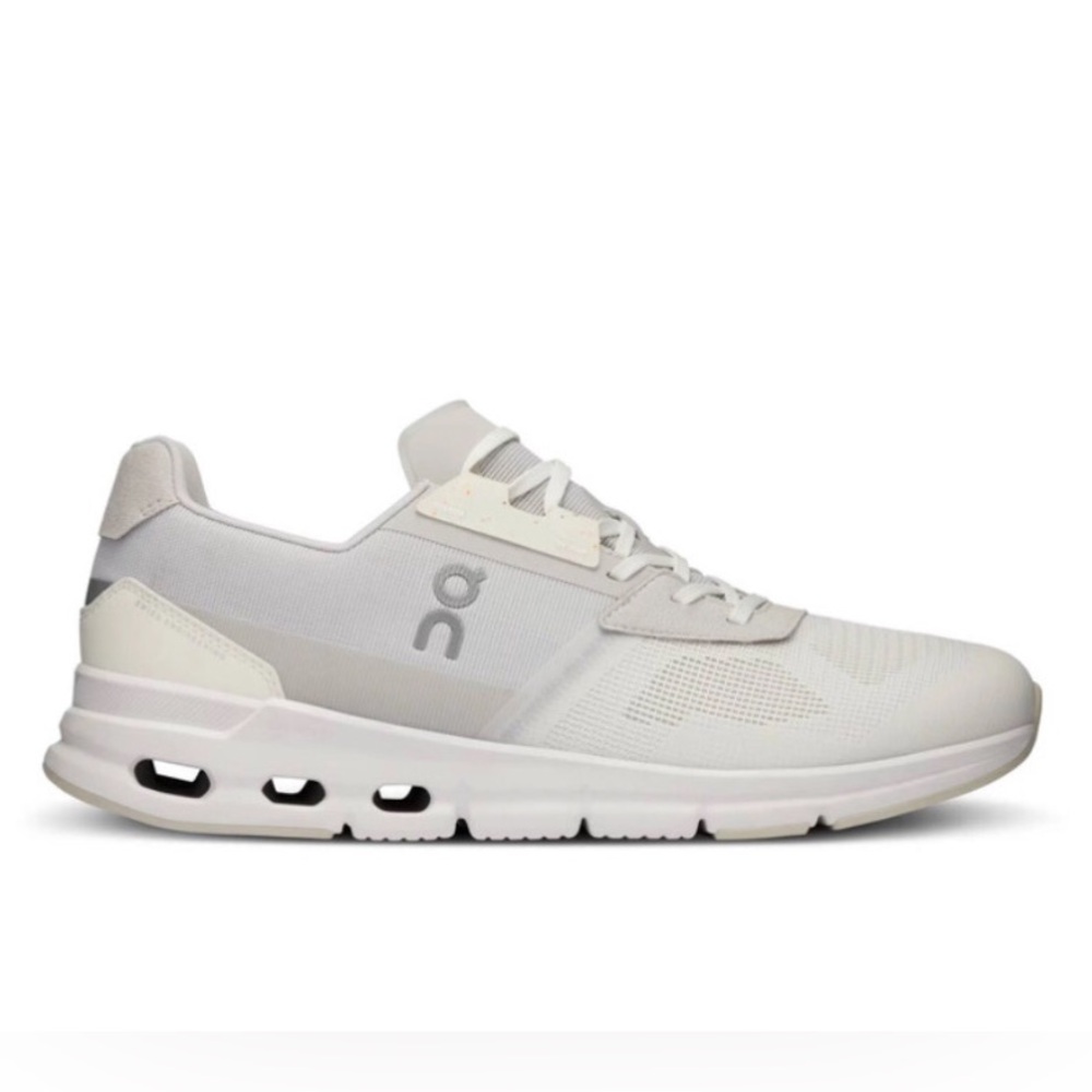 On Running Men's White & Gray Running Shoes Size 9M